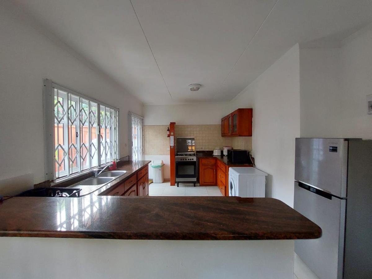 Beau Vallon Villa Self Catering With Pool Exteriér fotografie