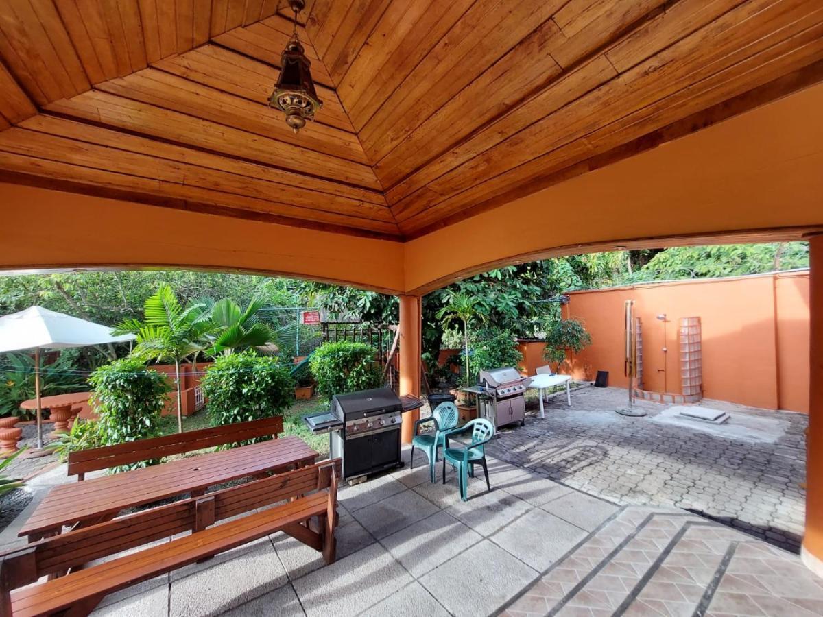 Beau Vallon Villa Self Catering With Pool Exteriér fotografie